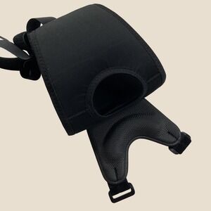 BraceAbility Knee Brace Patella Support Wrap Black Large Adjustable Straps